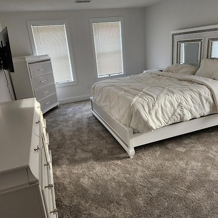 Home Away From Home Leicester Екстериор снимка